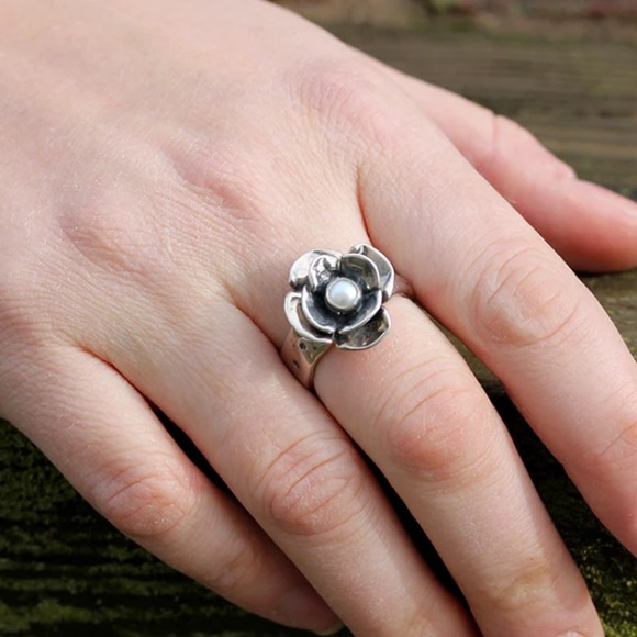 Sherry Tinsman Ring - Picture 2 of 7
